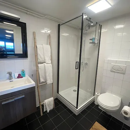 Alojamento de Acomodação e Pequeno-almoço Zeespiegel 4*