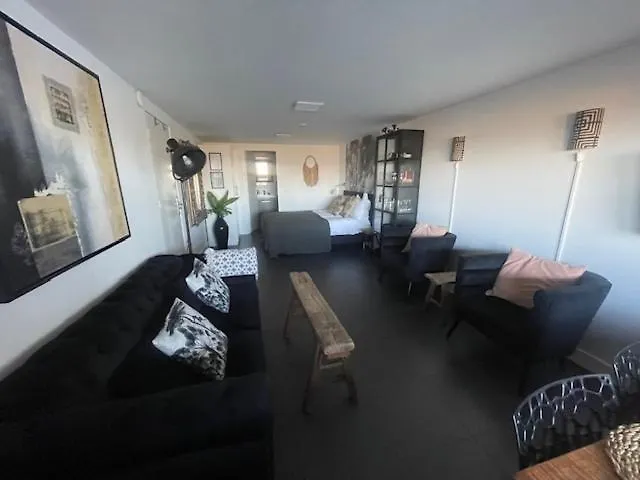 Zeespiegel Bed & Breakfast 4*