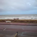 Frühstückspension Zeespiegel 4*