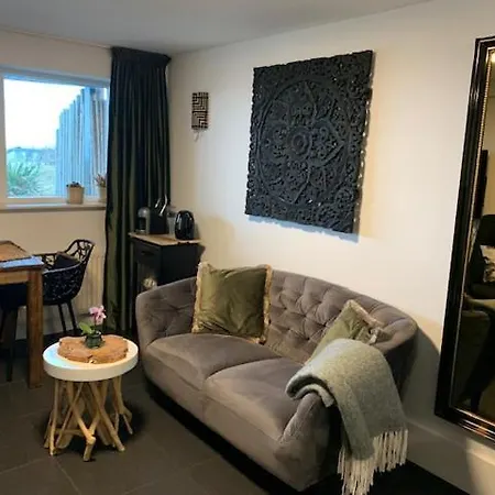 Bed & Breakfast Zeespiegel 4*