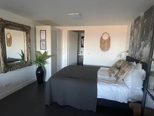 Zeespiegel Bed and breakfast