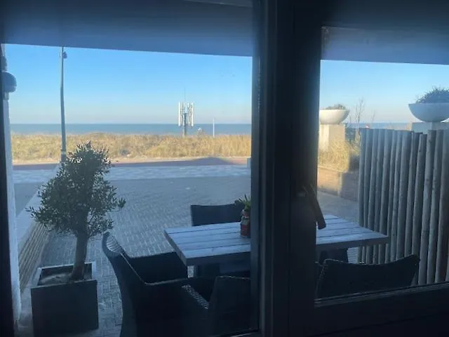 Zeespiegel Bed and breakfast 4*